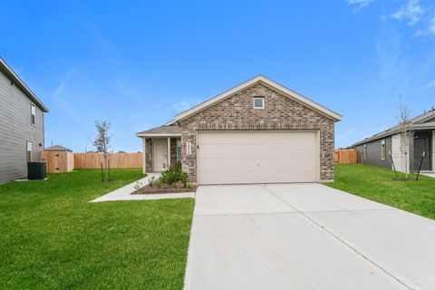Photo of 10829 Bird Of Paradise Lane, Houston, TX 77016 (MLS # 32533797)