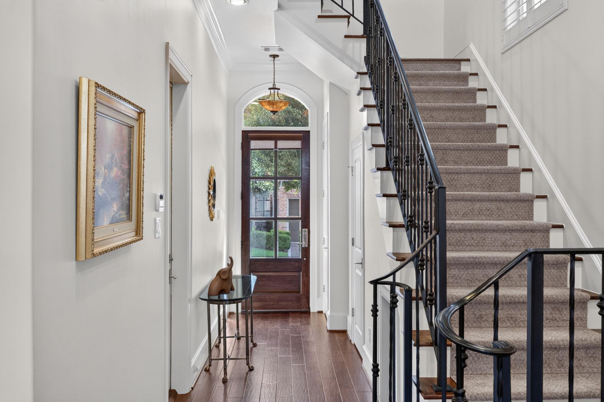 98 Gateway Park Place