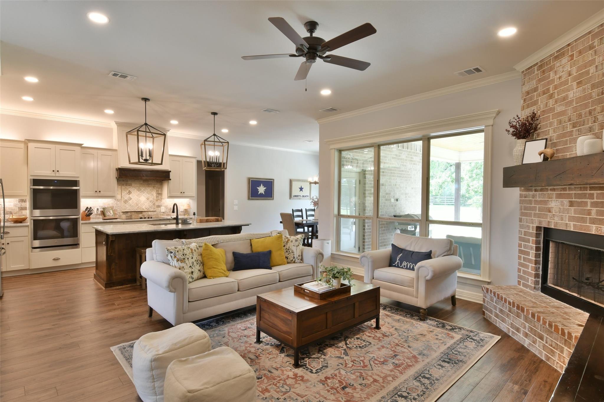 10371 Whiskey River Road