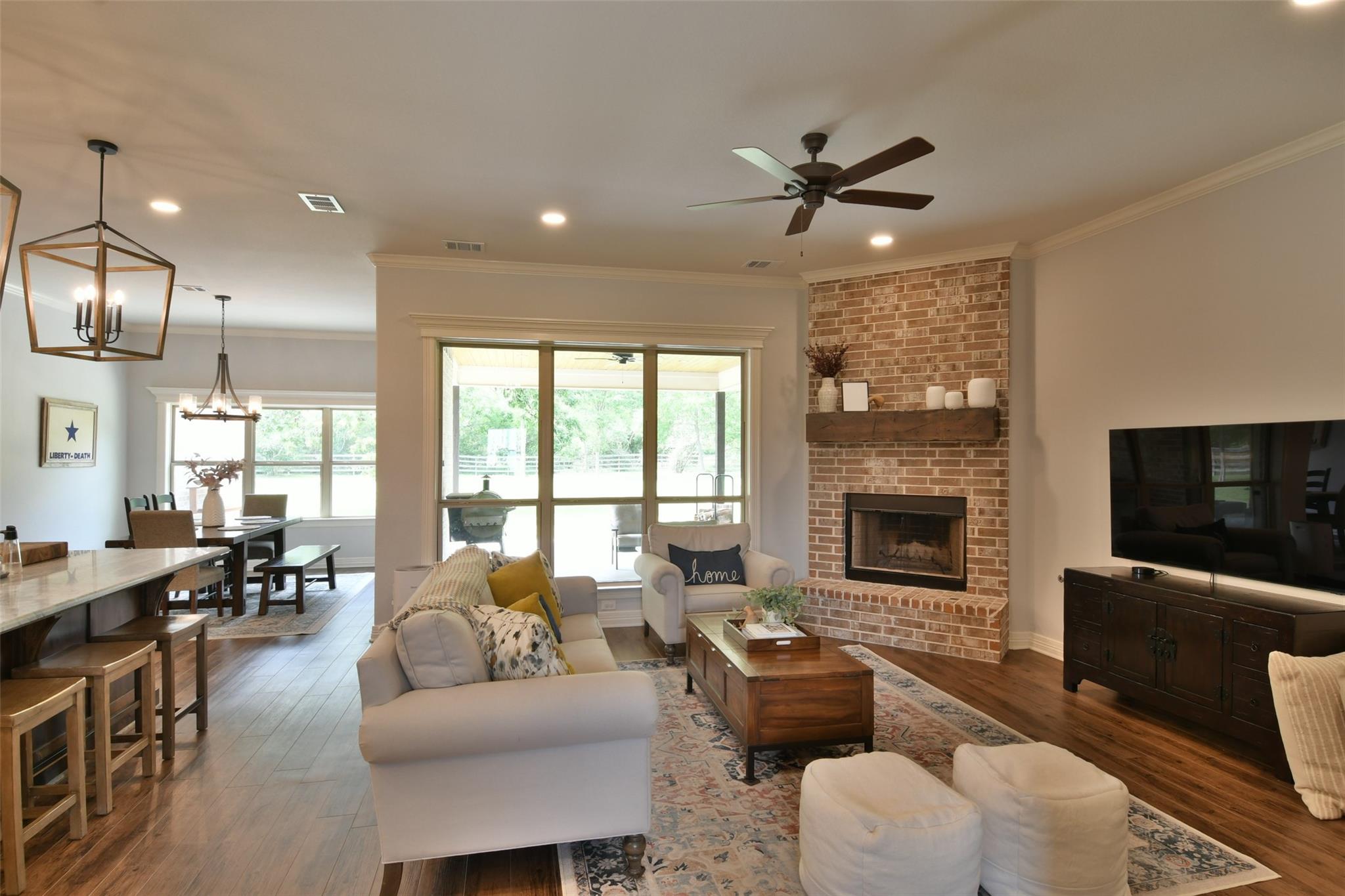 10371 Whiskey River Road