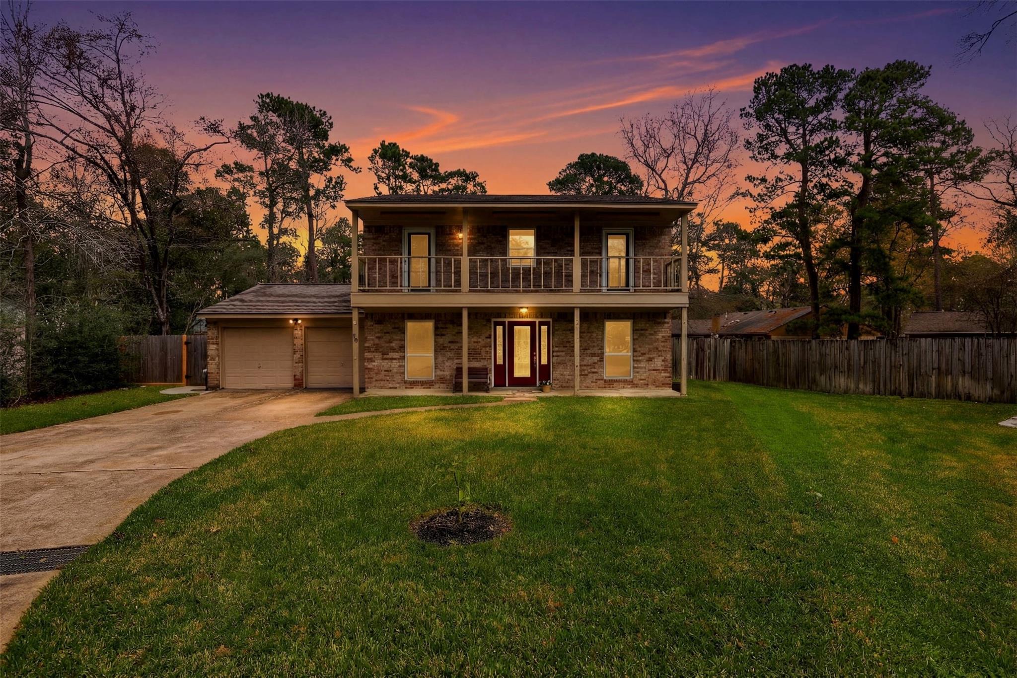 10 E Broken Oak Court