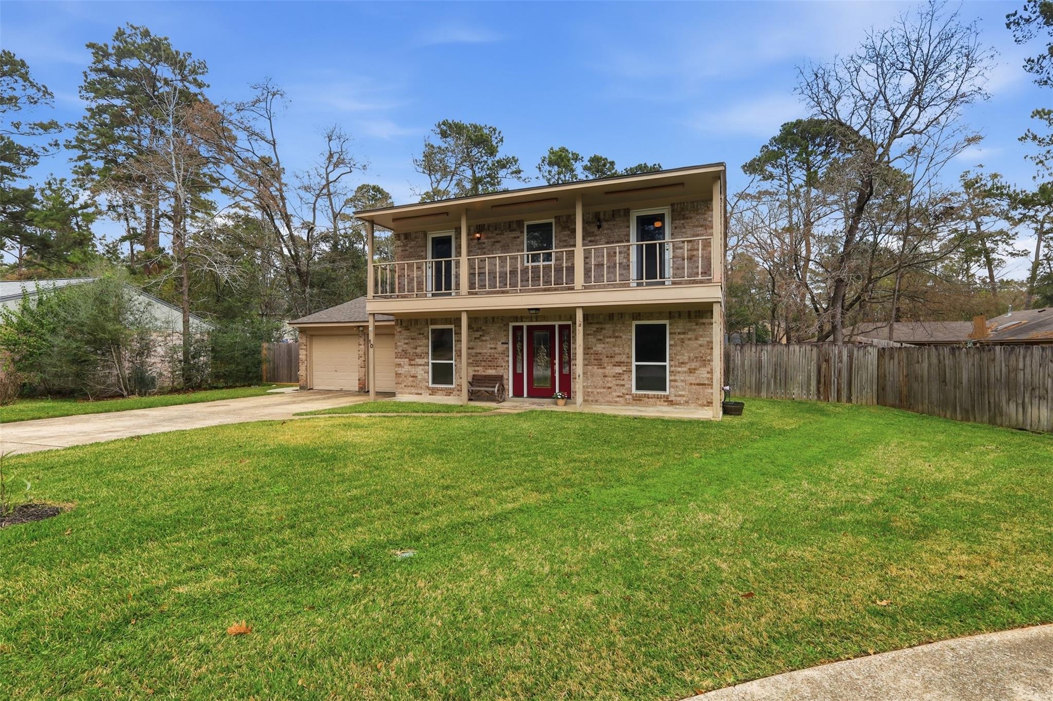 10 E Broken Oak Court