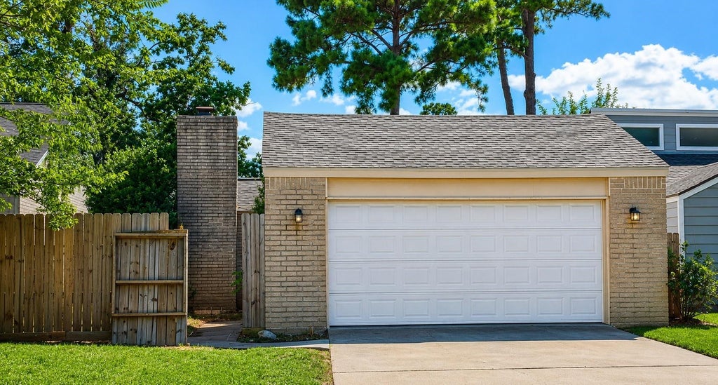 Photo of 11927 Lakewood West Drive, Cypress, TX 77429 (MLS # 89405735)