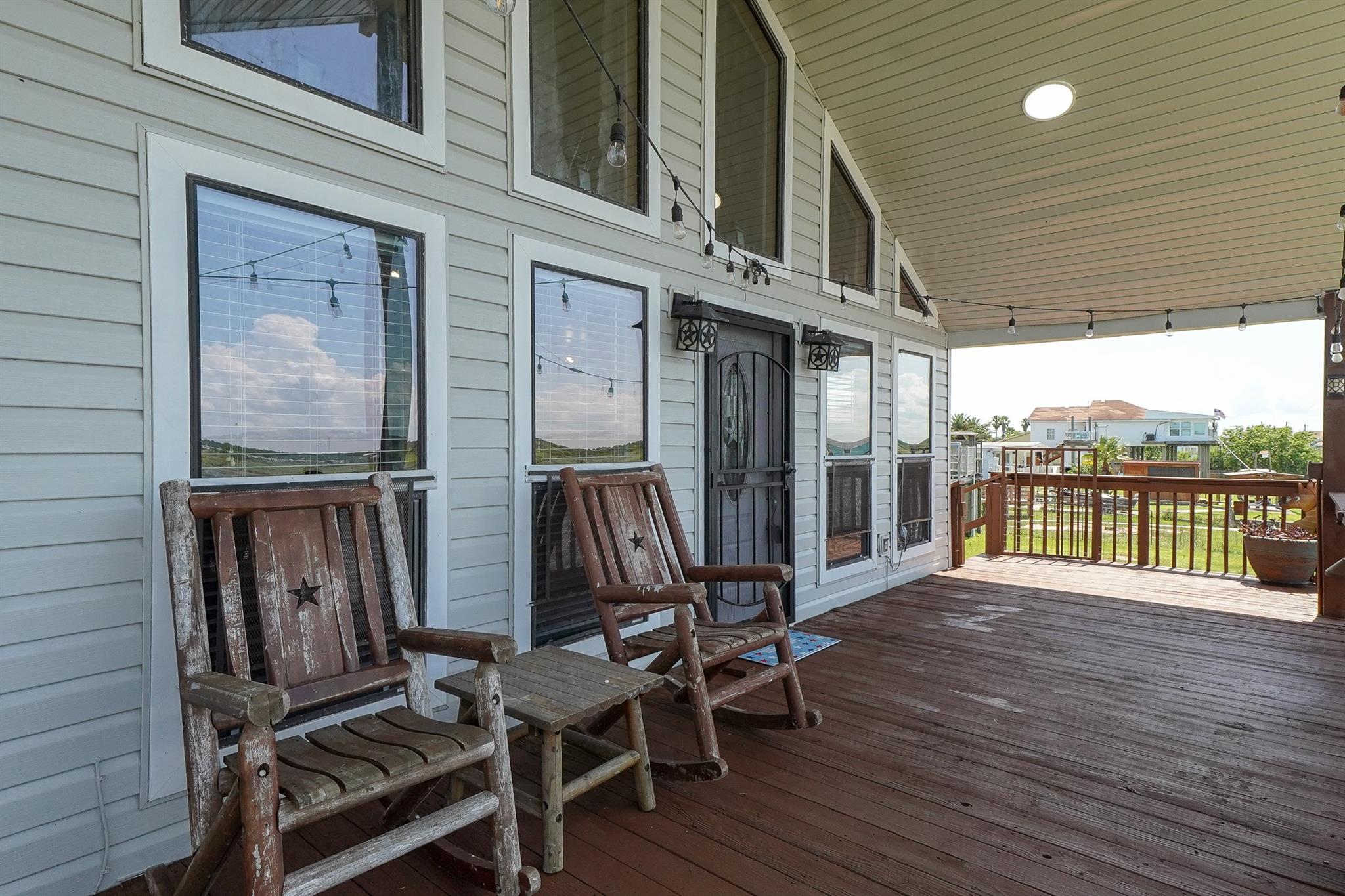 4702 Bayou Lane