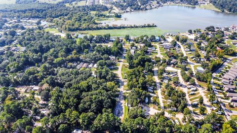 12755 Paradise View Court Willis TX 77318