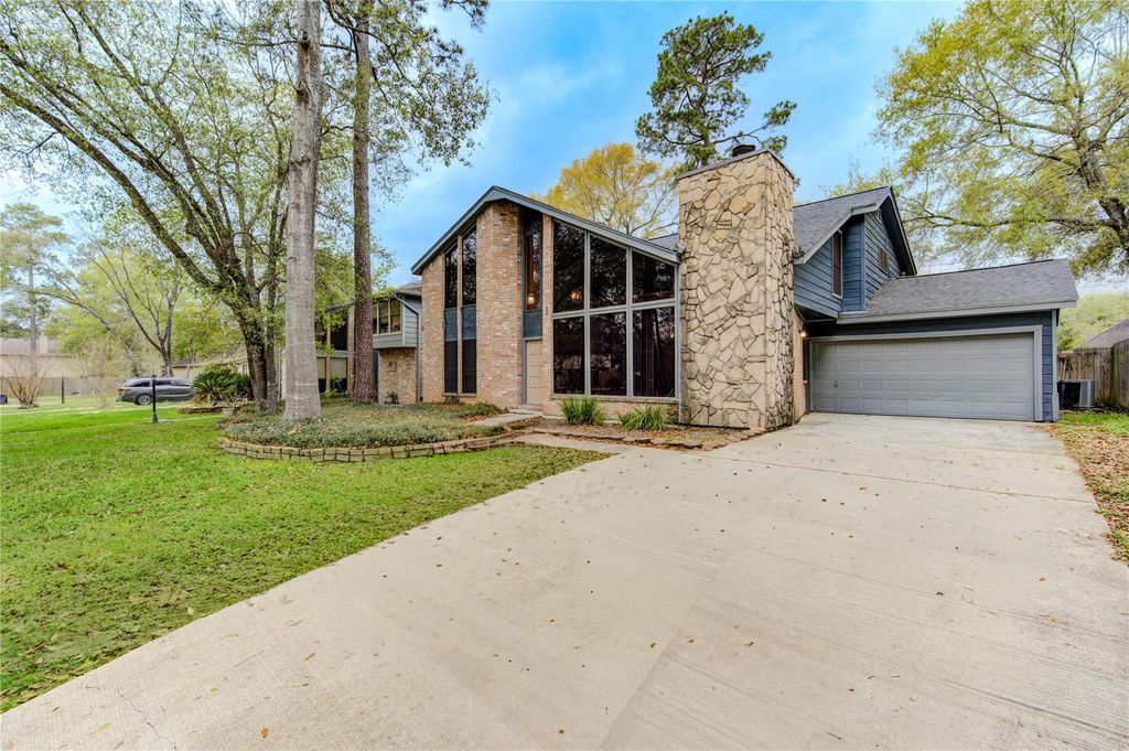 Photo of 530 Enchanted Lane, Spring, TX 77388 (MLS # 66999500)