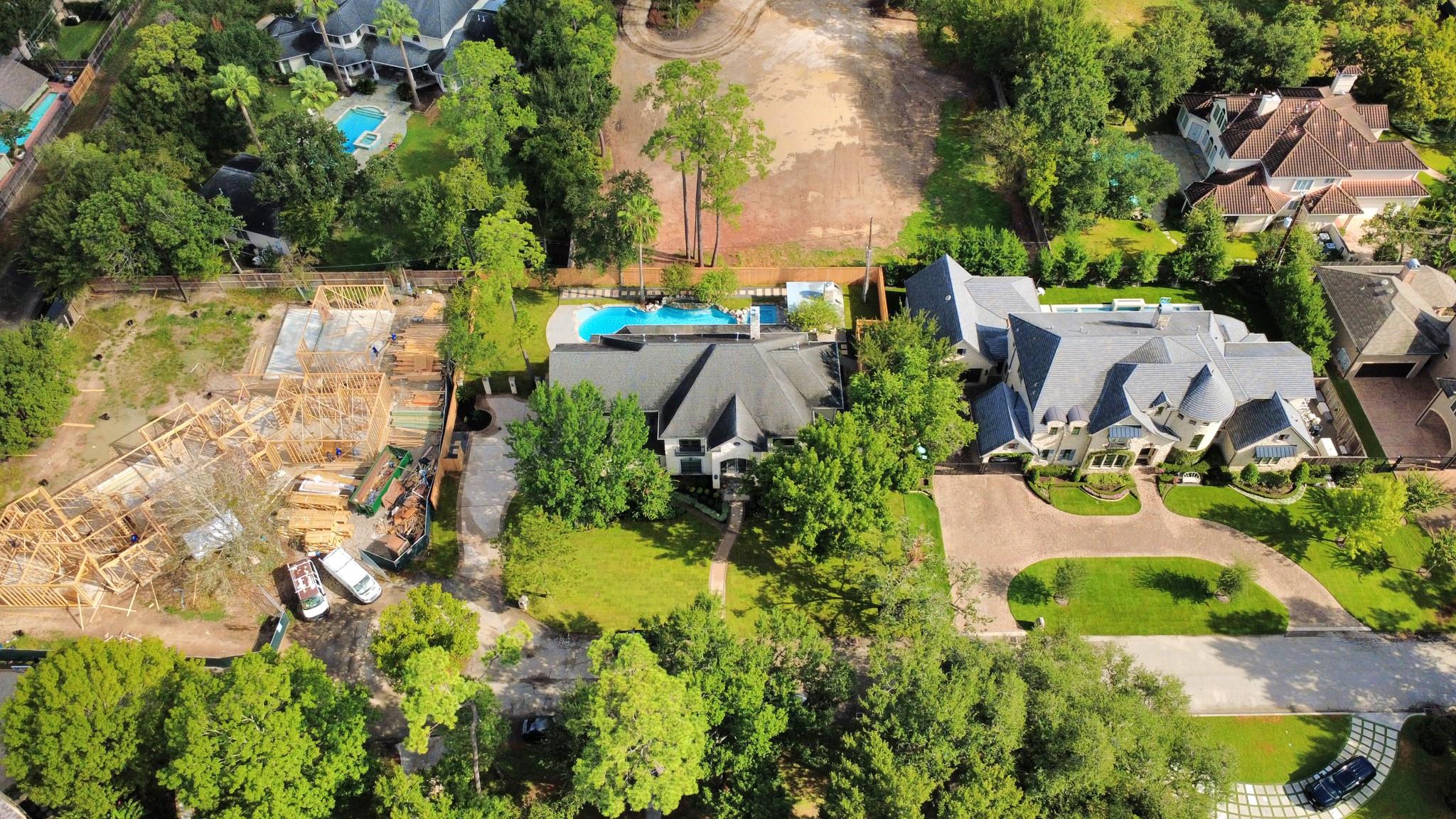 12018 Surrey Lane