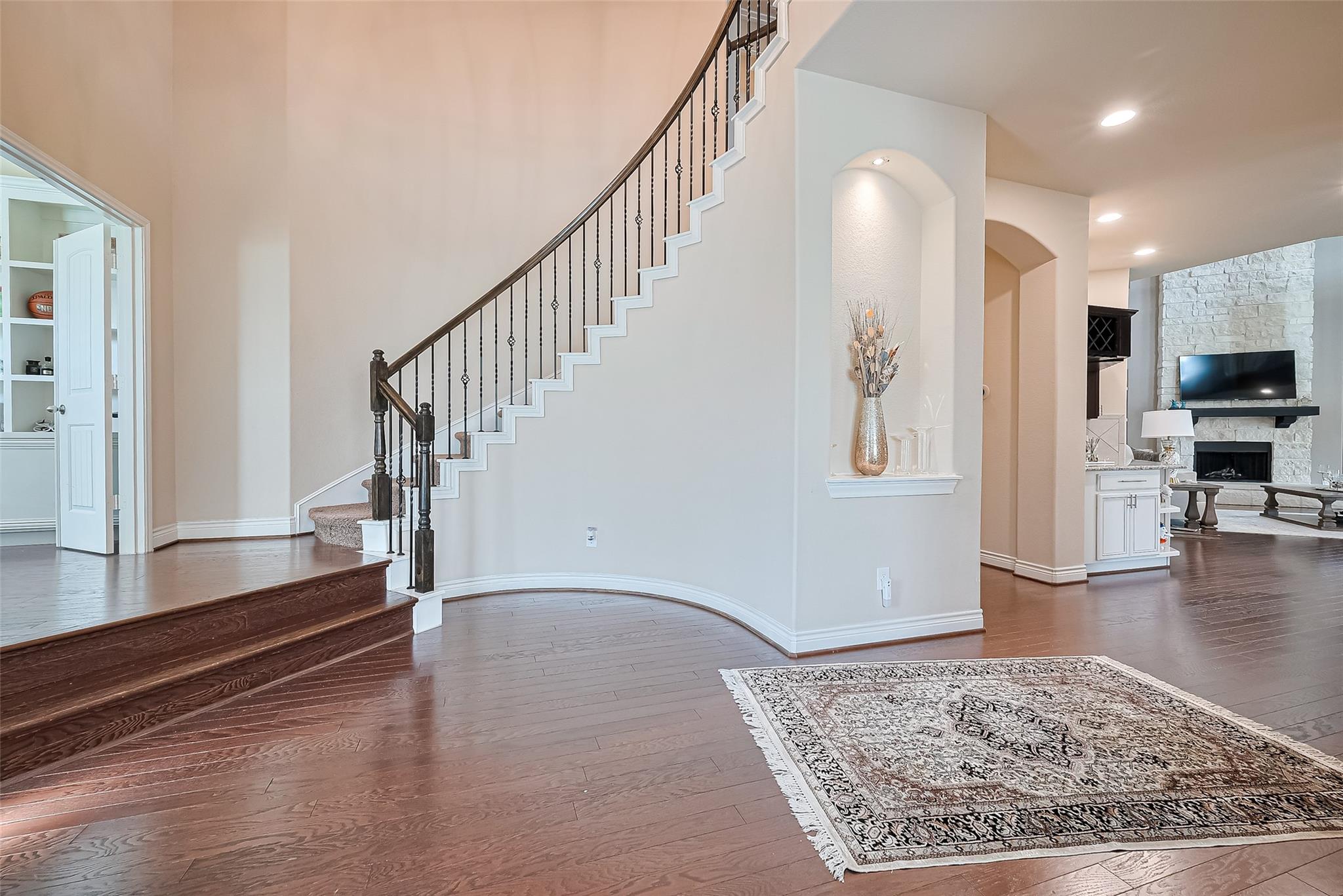 3302 Elizabeth Springs Court