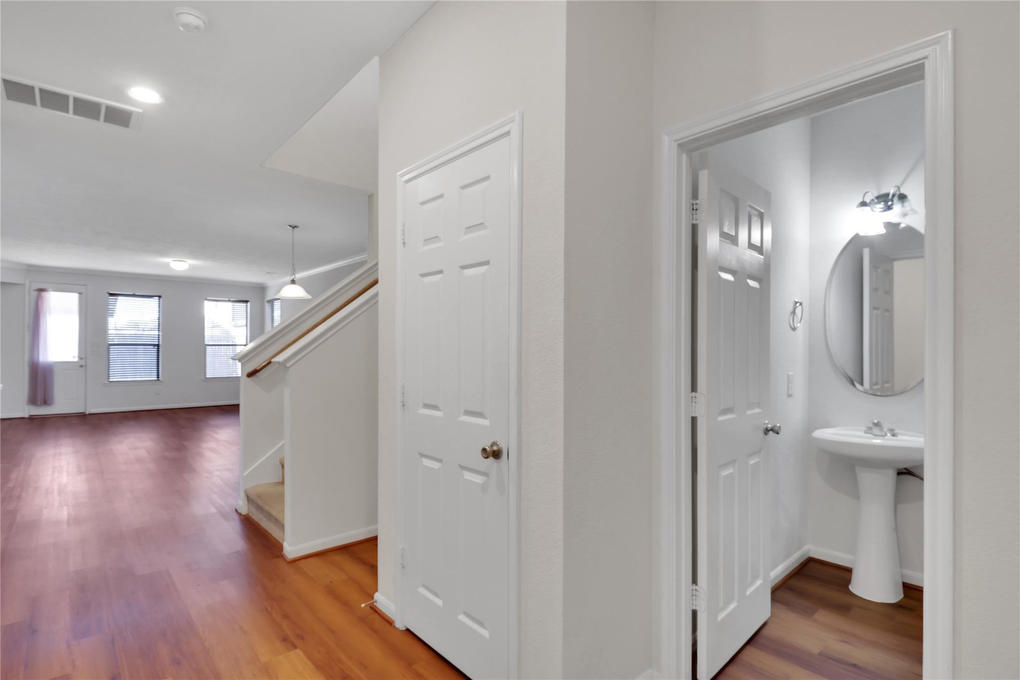 21007 Blackstone Villa Lane