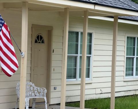 Photo of 104 Longstreet Road #2, Willis, TX 77378 (MLS # 11207079)