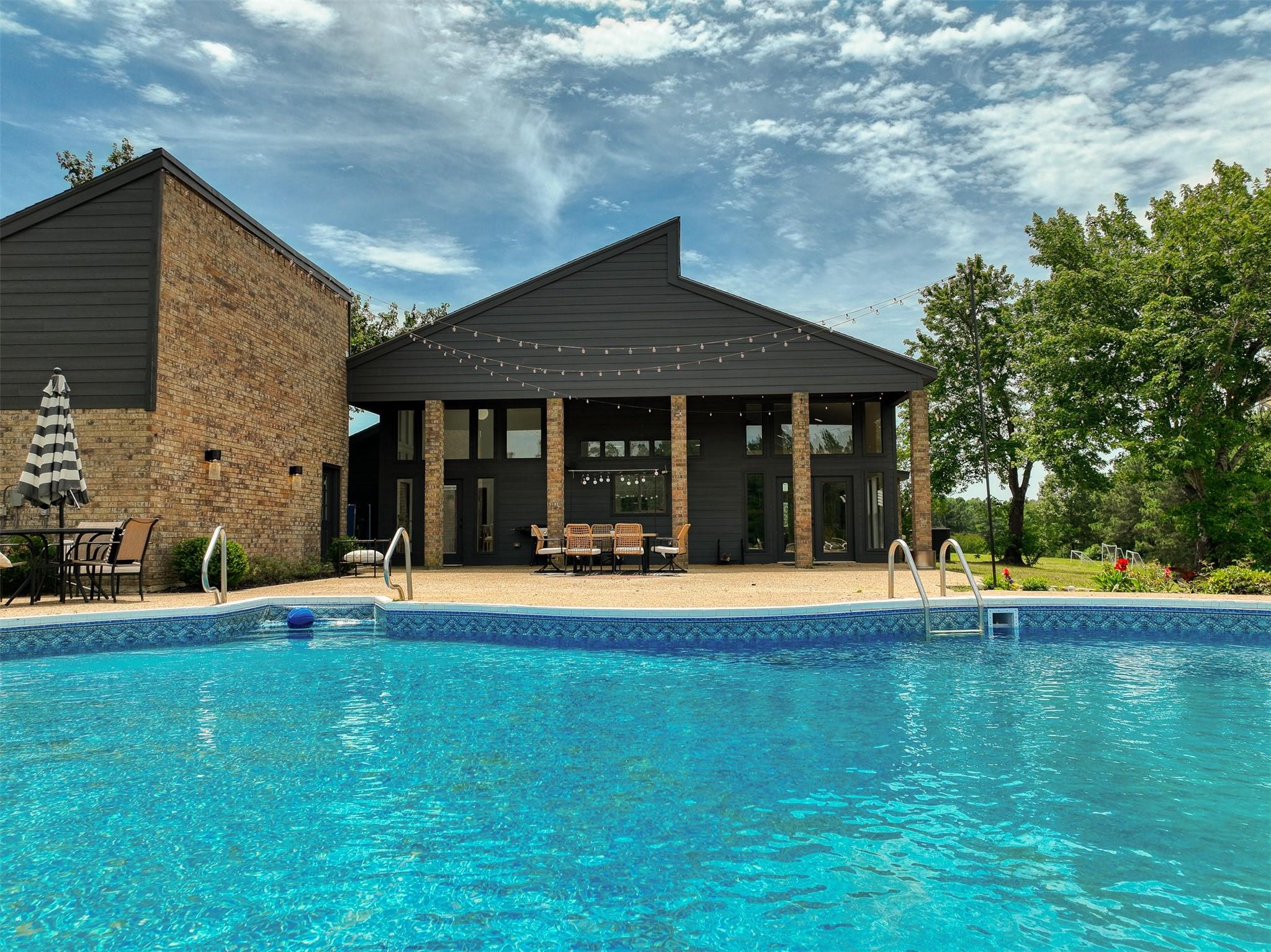 12302 County Road 461