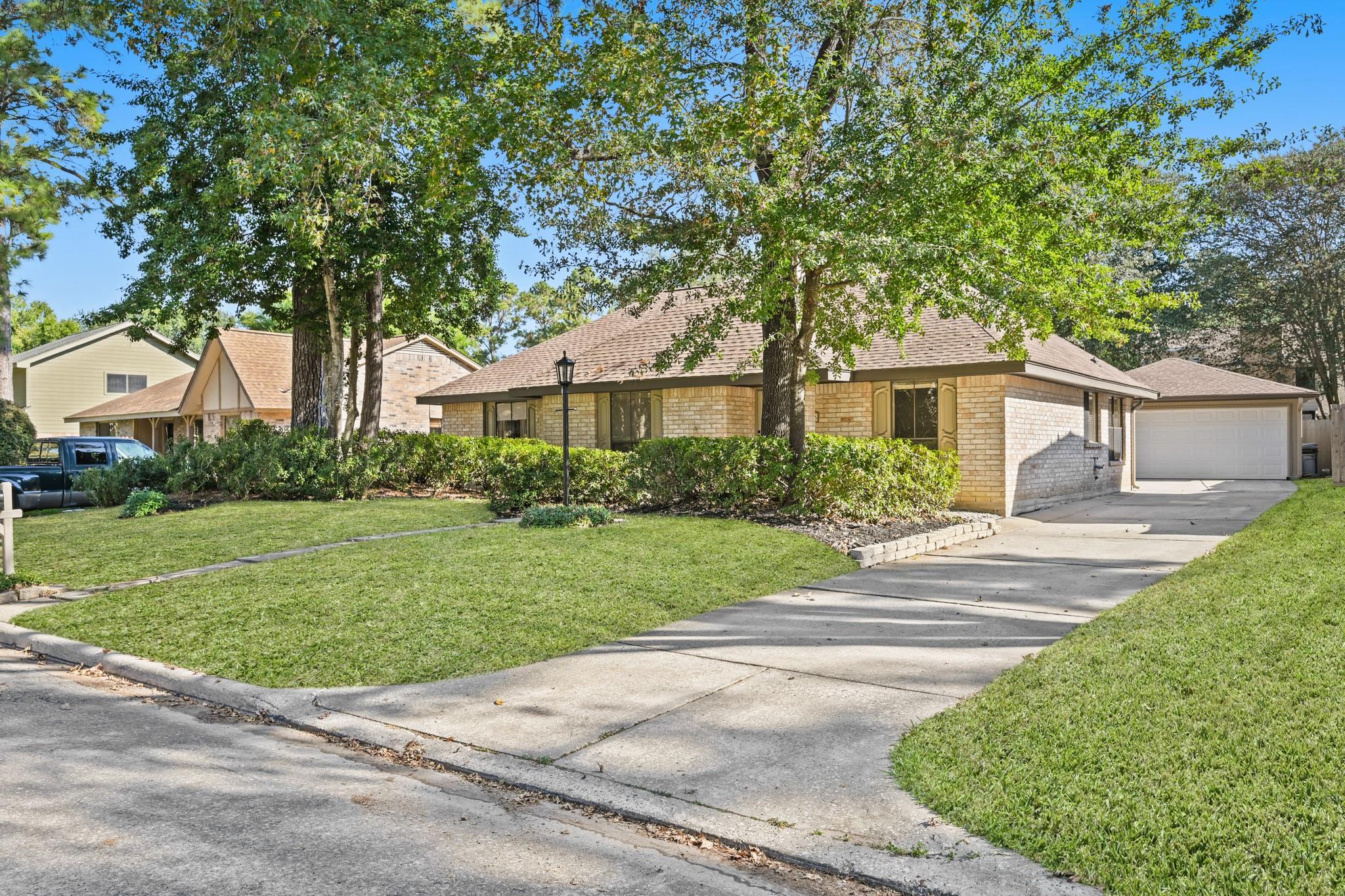 3106 Falling Brook Drive