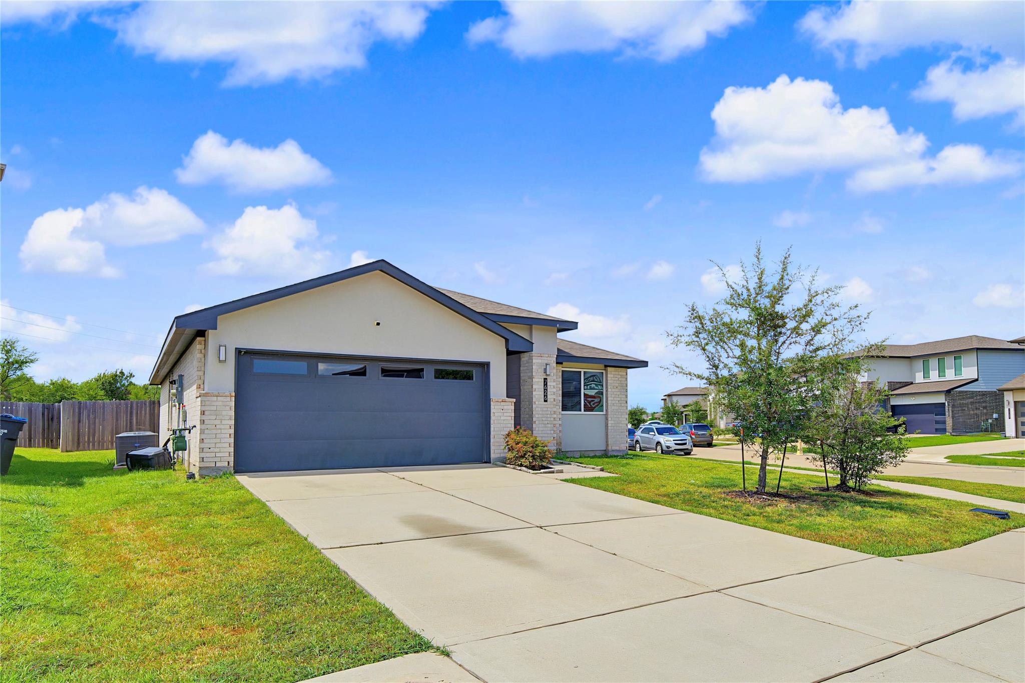 7626 Ramsgate Cliff Lane