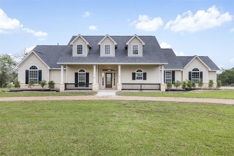 Photo of 840 E Glenn Street, Bellville, TX 77418 (MLS # 12601881)