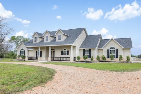 Tiny photo for 840 E Glenn Street, Bellville, TX 77418 (MLS # 12601881)