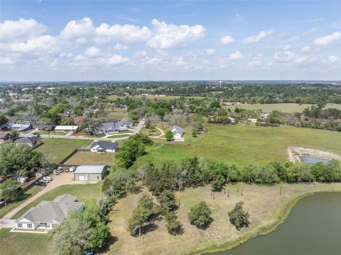 Tiny photo for 840 E Glenn Street, Bellville, TX 77418 (MLS # 12601881)