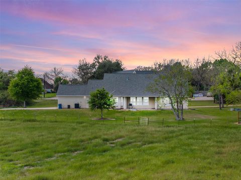Tiny photo for 840 E Glenn Street, Bellville, TX 77418 (MLS # 12601881)