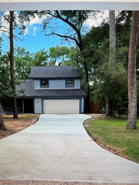 Photo of 9 Dewthread Court, Spring, TX 77380 (MLS # 8359983)