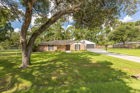 Homes For Sale - 21519 Tophill Drive<br/> Spring, TX 77388