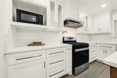 Tiny photo for 6737 Wildwood Way, Houston, TX 77023 (MLS # 59758645)