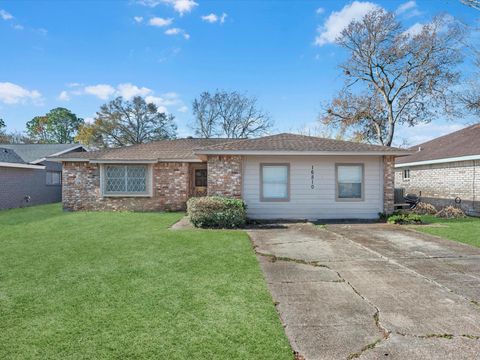 16810 Barcelona Dr Drive Friendswood TX 77546