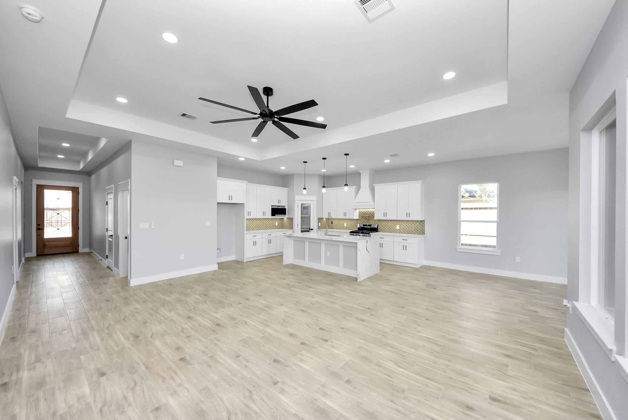 4606 Iroquois Drive