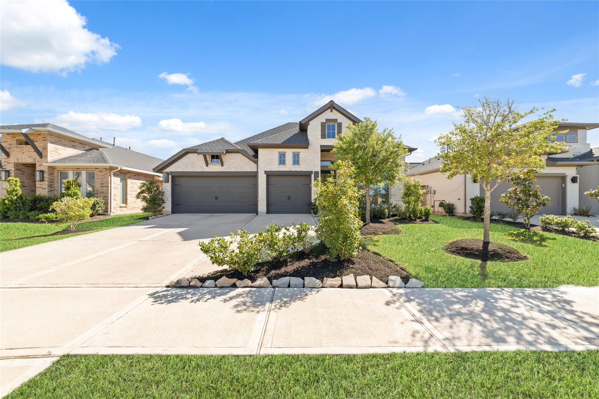 31215 Crescent Hill Drive