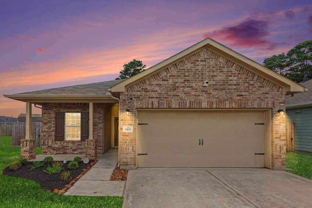 Photo of 1103 Grand Junction Drive, Tomball, TX 77375 (MLS # 90776389)