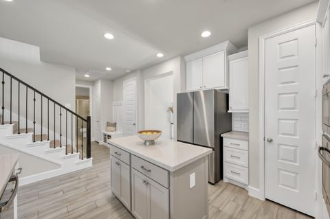Tiny photo for 631 Sand Branch Drive, Conroe, TX 77304 (MLS # 97652607)