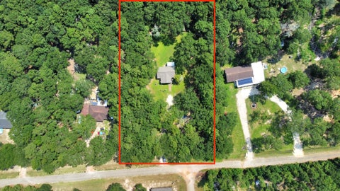 Homes For Sale - 121 Elendor Drive<br/> Cleveland, TX 77328