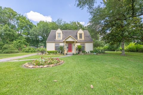 Photo of 8548 Findlay Street, Houston, TX 77017 (MLS # 35139171)
