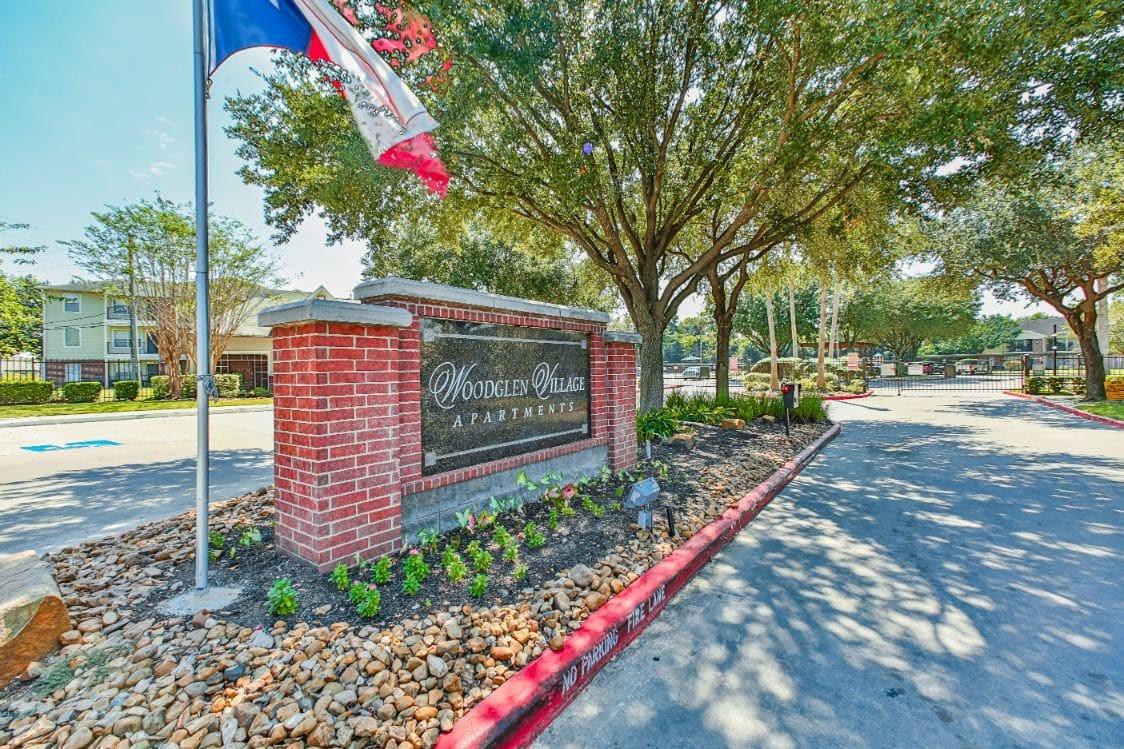 11111 W Montgomery Road 700