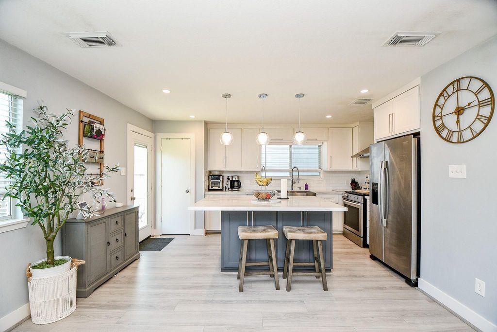 Photo of 6322 Hall Pond Court, Katy, TX 77449 (MLS # 18398813)