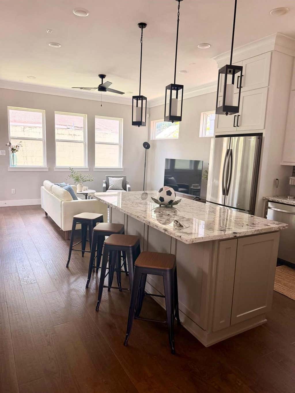 Photo of 4214 Mckinney Street, Houston, TX 77023 (MLS # 62494350)