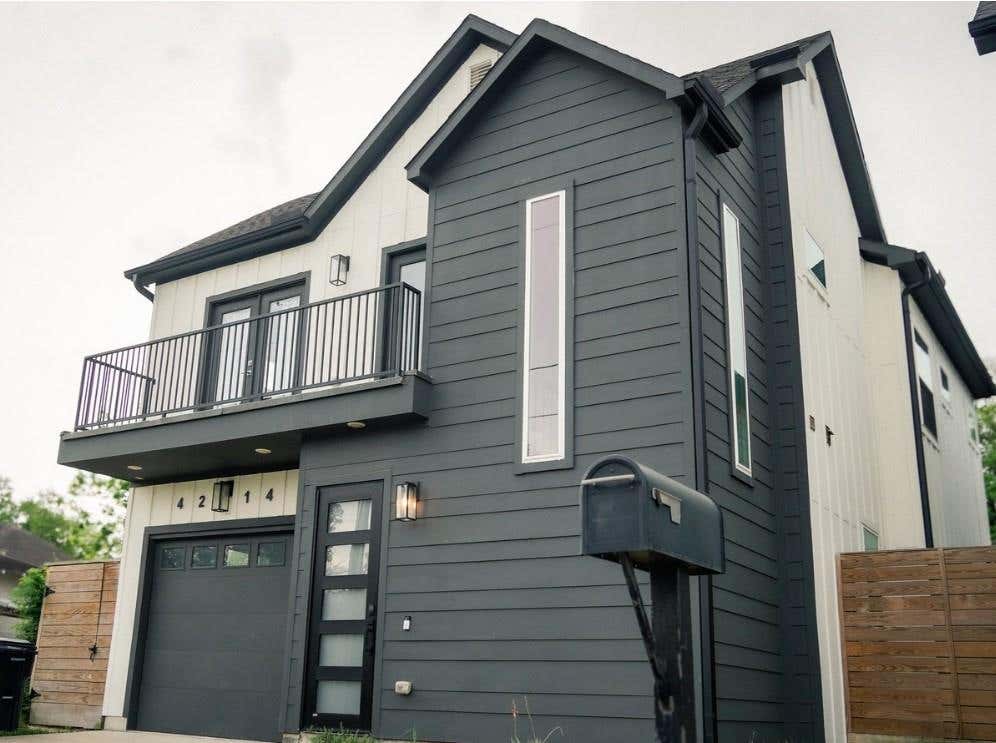 Photo of 4214 Mckinney Street, Houston, TX 77023 (MLS # 62494350)