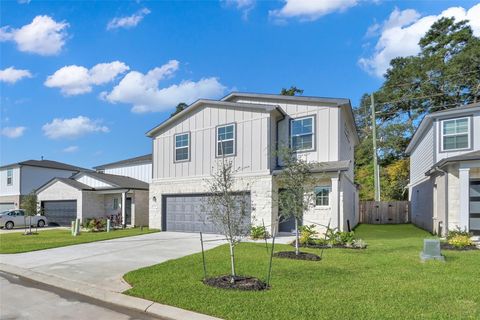 Photo of 52 Ashe Juniper Way, Magnolia, TX 77354 (MLS # 25964687)