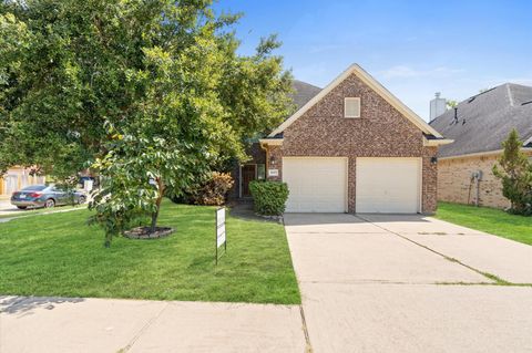 Photo of 18907 Dural Drive, Houston, TX 77094 (MLS # 38036370)