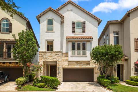 Photo of 914 Old Oyster Trail, Sugar Land, TX 77478 (MLS # 69619933)