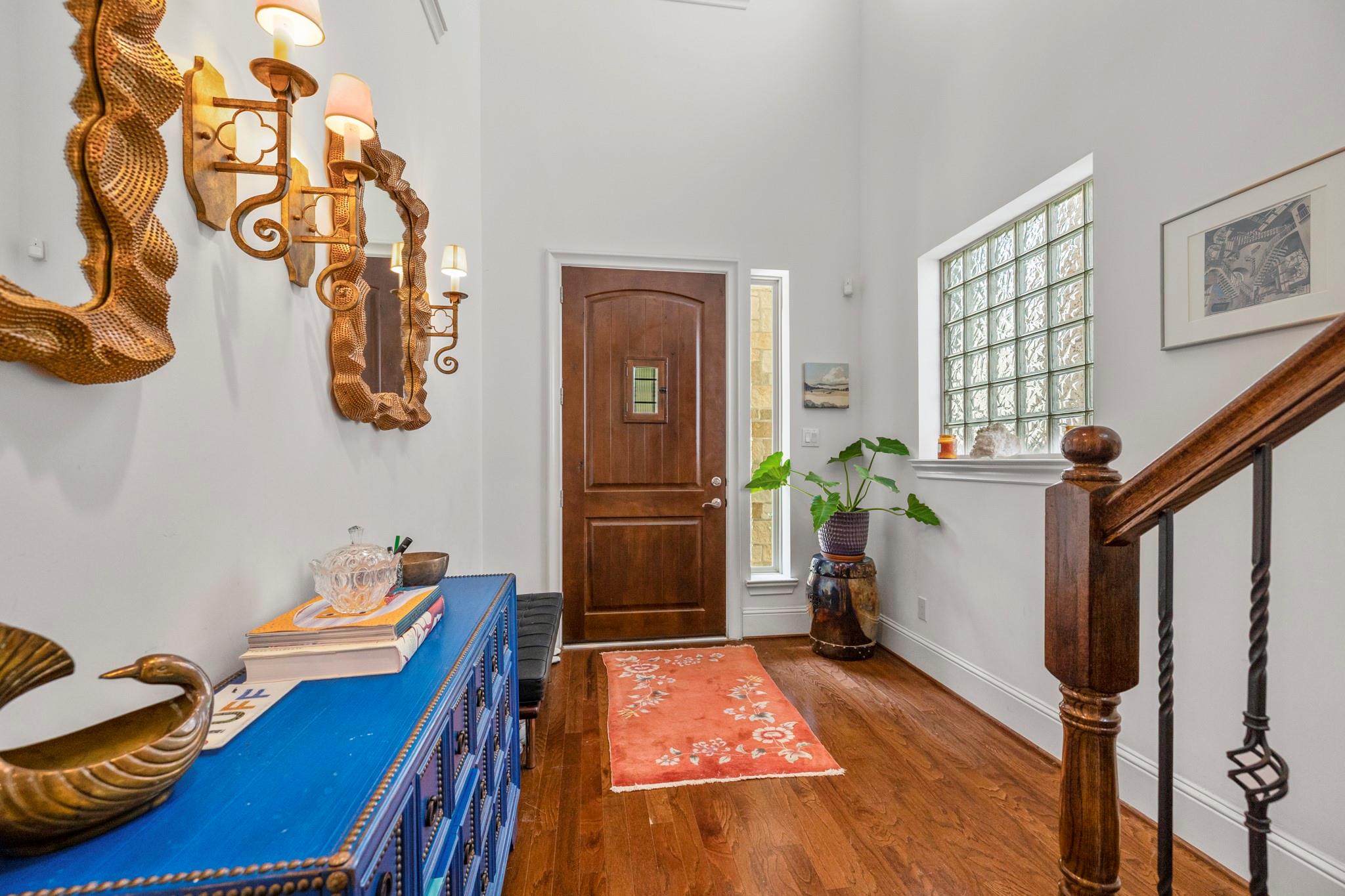 914 Old Oyster Trail