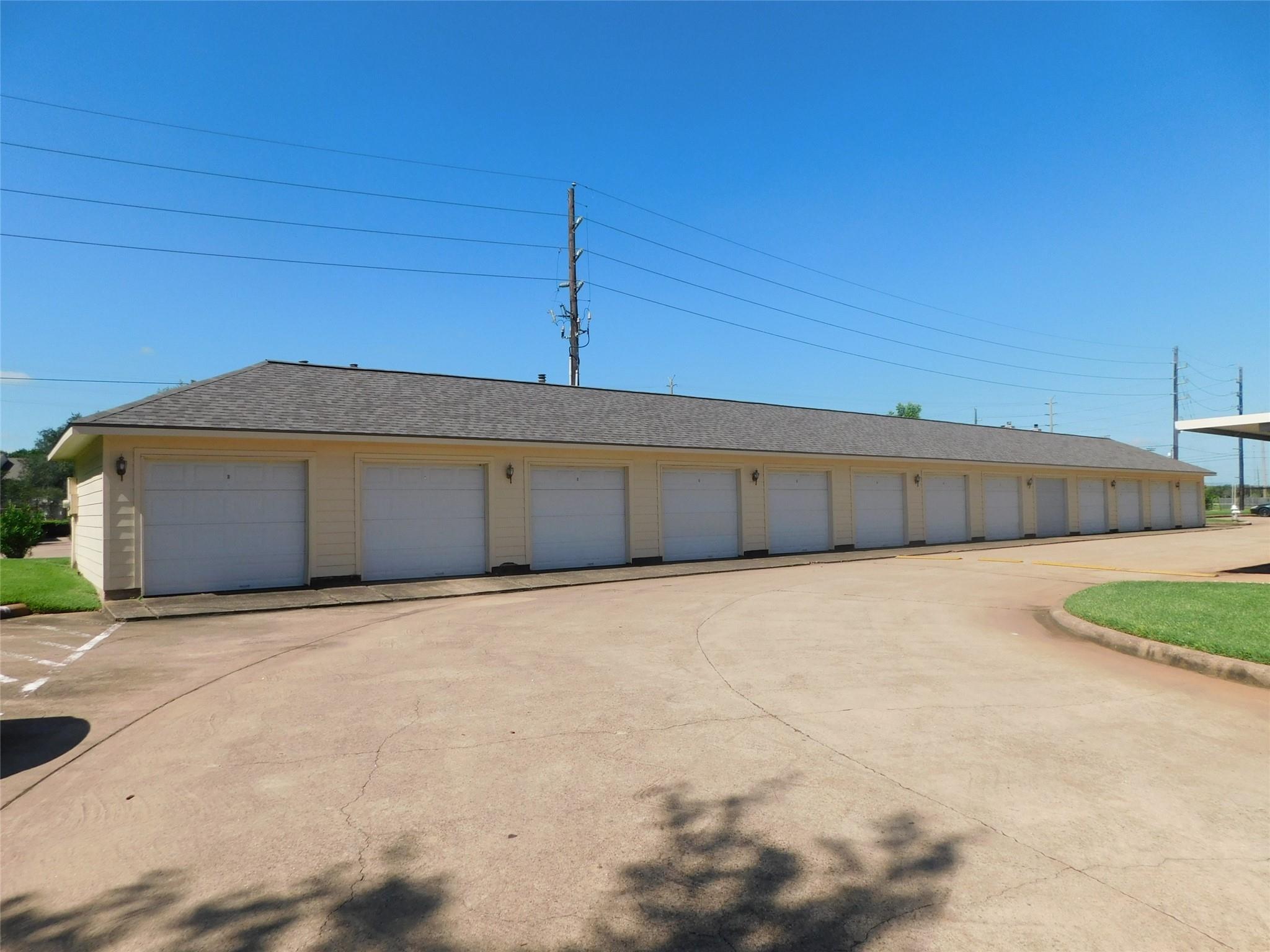 2710 Grants Lake Boulevard J2