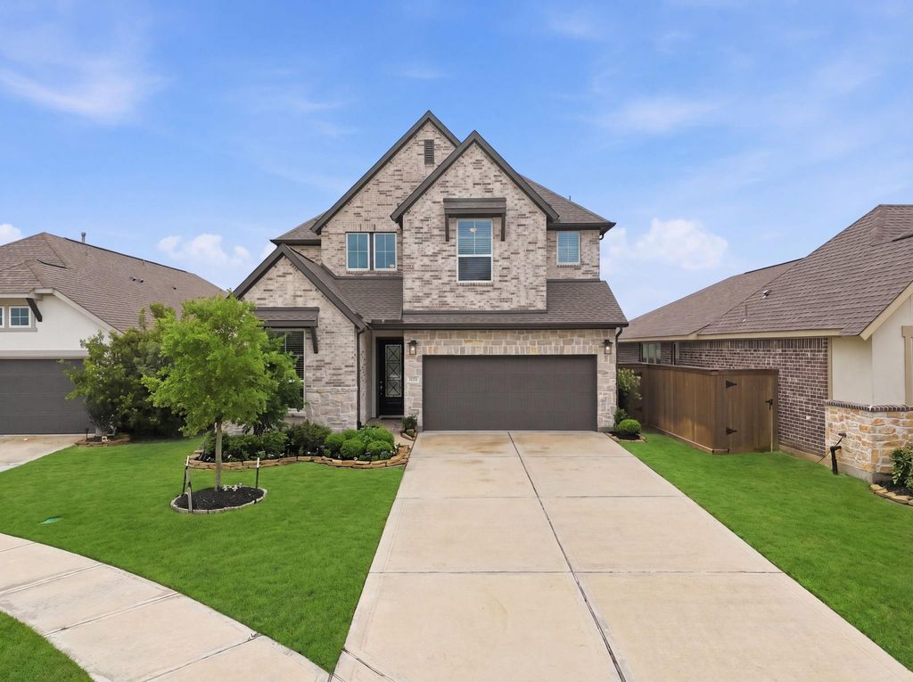 Photo of 26307 Camden Canyon Avenue, Katy, TX 77494 (MLS # 89756854)
