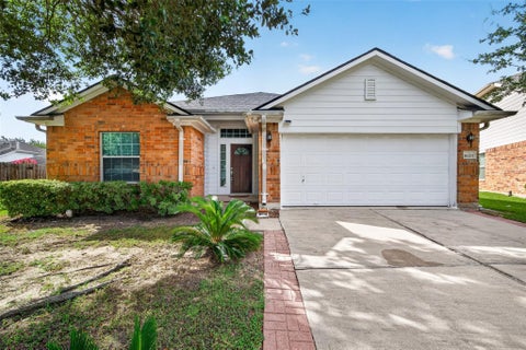 Photo of 18207 Eton Ridge Court, Richmond, TX 77407 (MLS # 64984726)