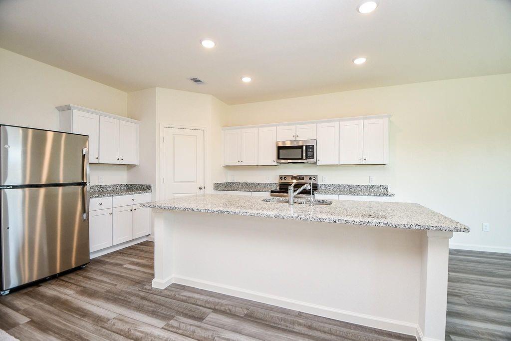 5906 Bright Keel Drive