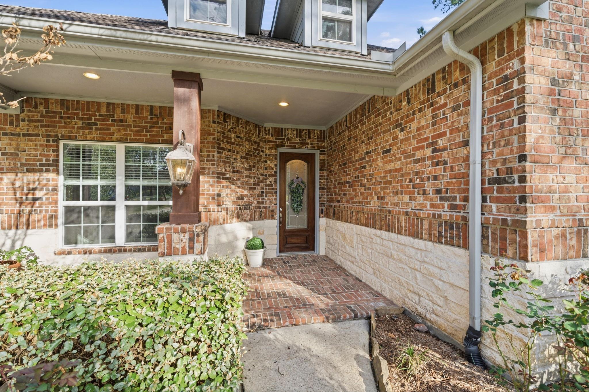 34 Brookefield Circle