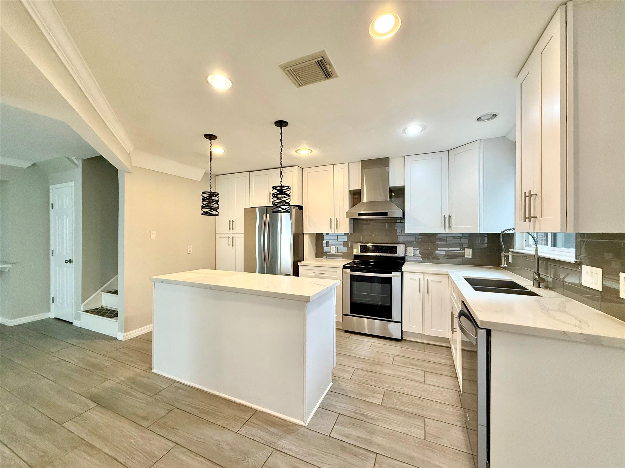 12625 Memorial Drive 25