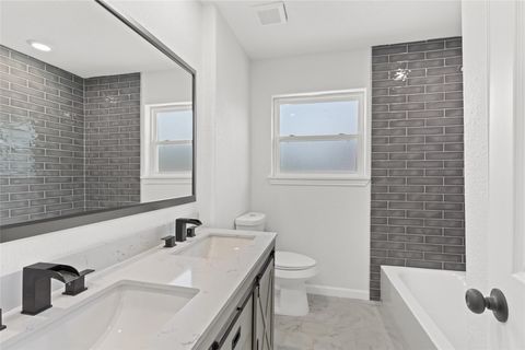 Photo of 401 Sherman Avenue, Pasadena, TX 77503 (MLS # 21995139)