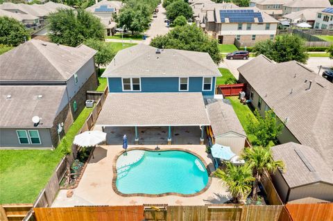 Photo of 8319 Lemongrass Avenue, Baytown, TX 77521 (MLS # 60680283)