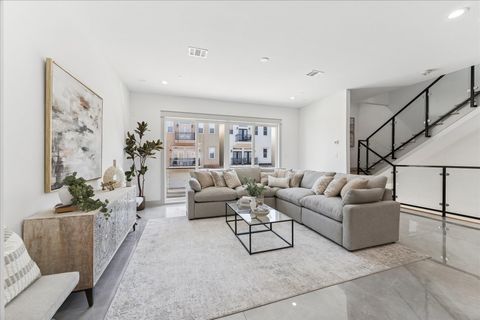 Tiny photo for 1607 Utah Street, Houston, TX 77007 (MLS # 95049281)