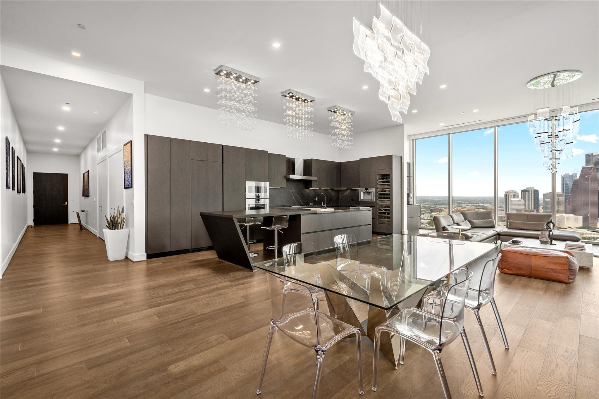 1711 Allen Parkway 3302