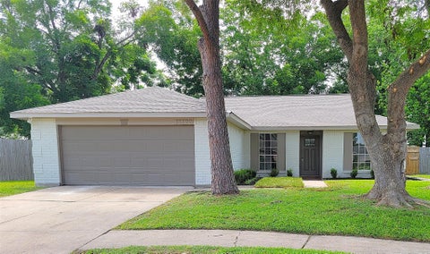 Photo of 14122 Country Manor Drive, Sugar Land, TX 77498 (MLS # 18684626)
